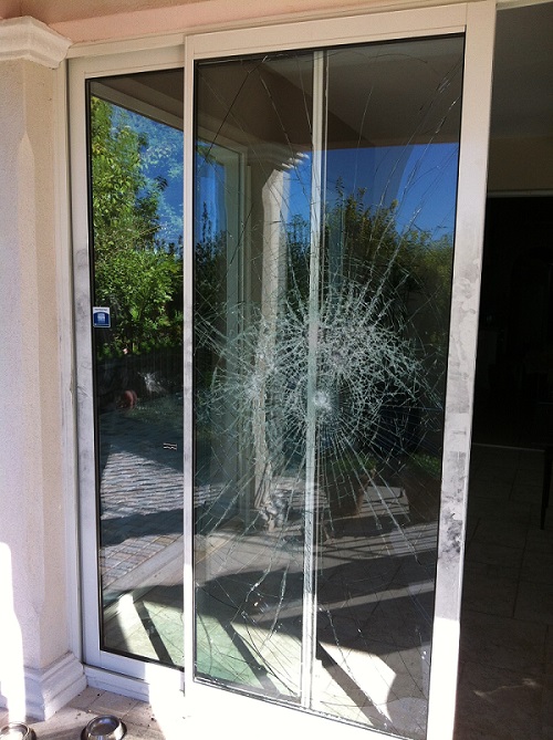 Remplacement de vitre cassée – Oise (60)